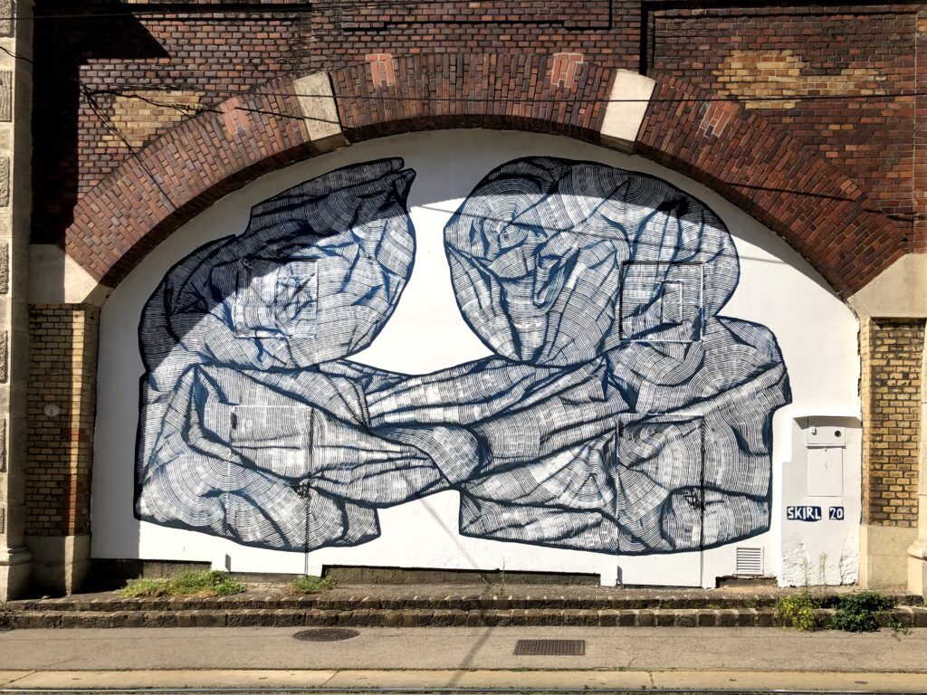 Umzug Wien Mariahilf – 6. Bezirk: Professionell Übersiedeln in 1060 Wien 4 a mural on a wall Umzug Wien