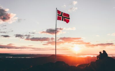 Norway flag standing on cliff